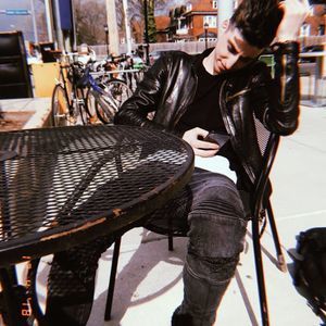 Meet your Posher, Robert